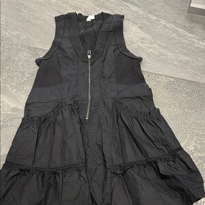 Black Sleeveless Zip-Front Tiered Dress